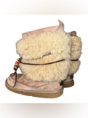 Rare UGG Tan Shearling Moccasin Boots with Fur Cuff